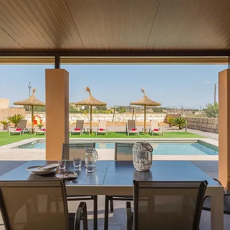 Son Guineu Villa